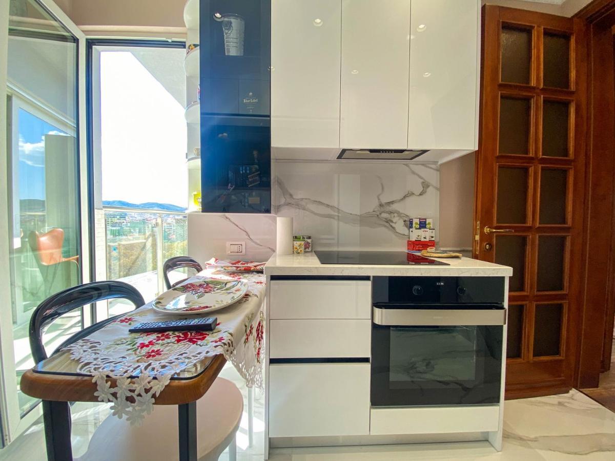 Top Luxury Tiranë Eksteriør bilde