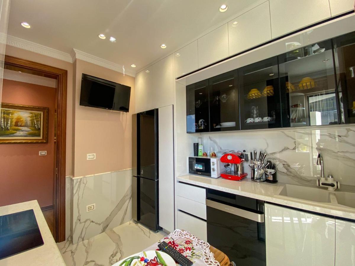 Top Luxury Tiranë Eksteriør bilde